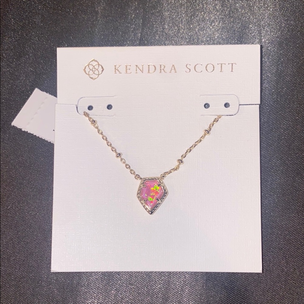 Kendra Scott Gold and Pink diamond shaped Necklace NWT